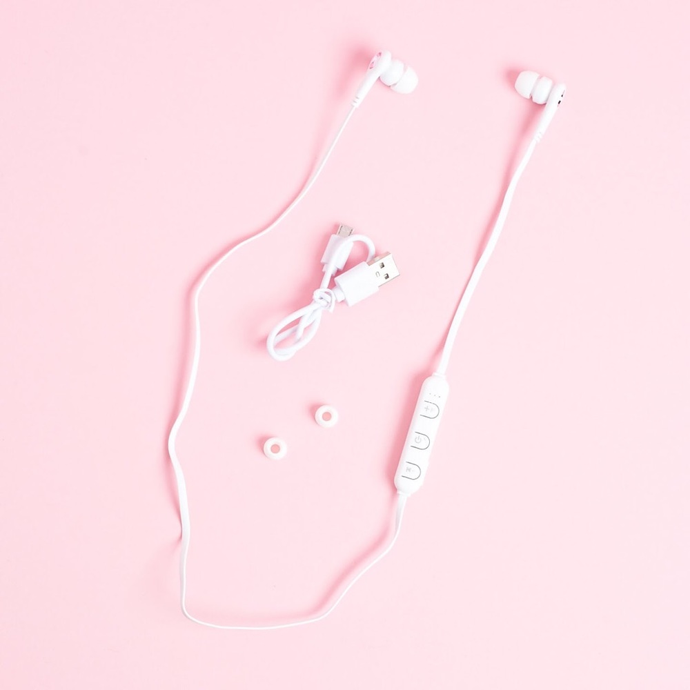 Cobra Earbuds